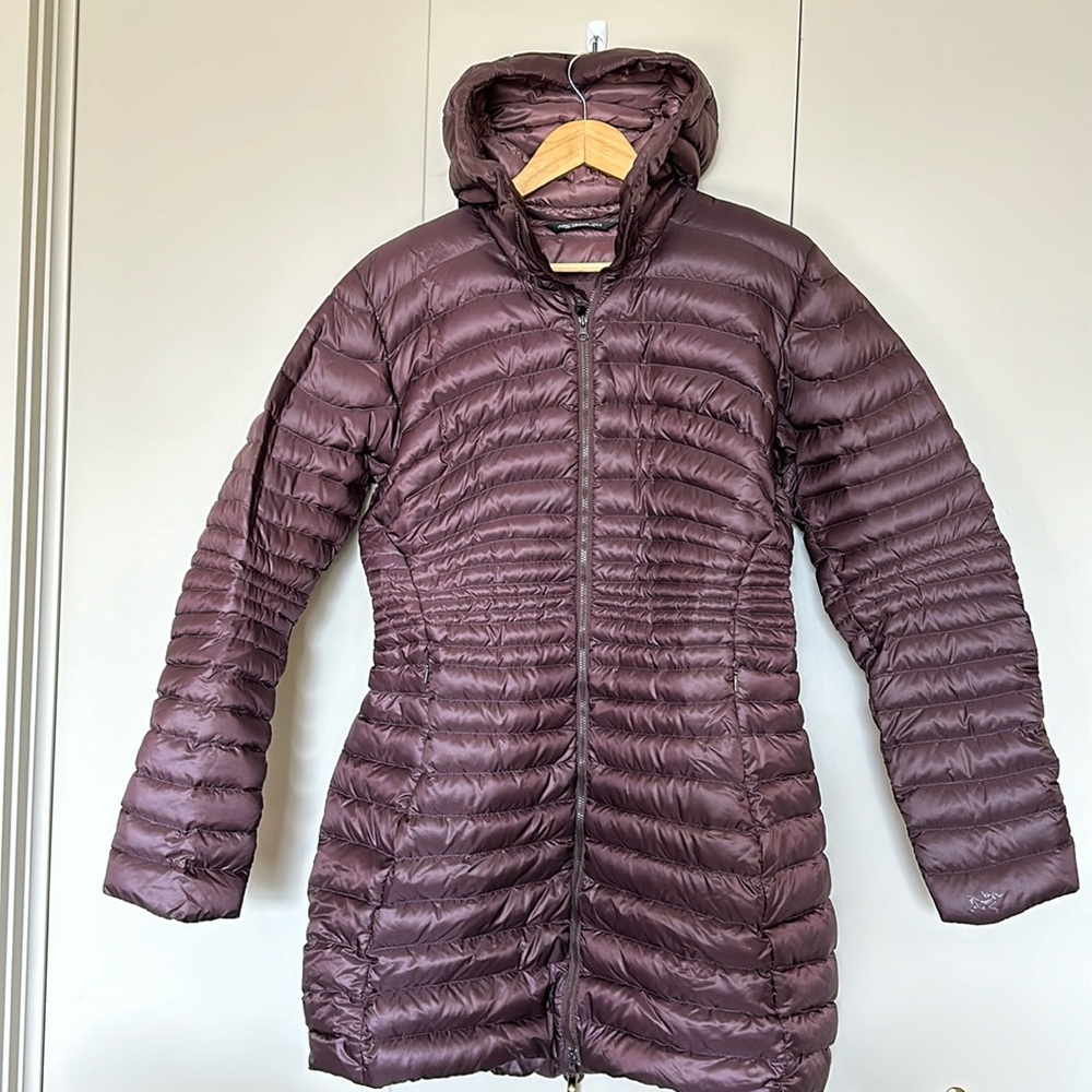 Arc’teryx Women’s long hooded puffer